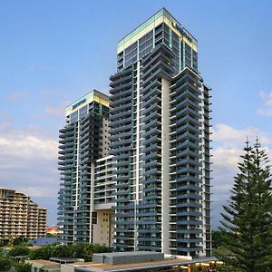 Meriton Suites Broadbeach